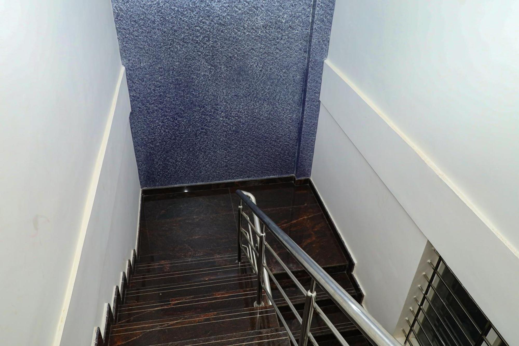 耶拉吉里 Jp Residency酒店 外观 照片